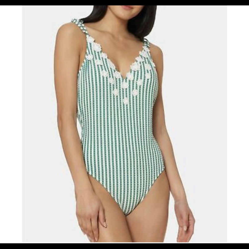 Jessica Simpson bathing suit